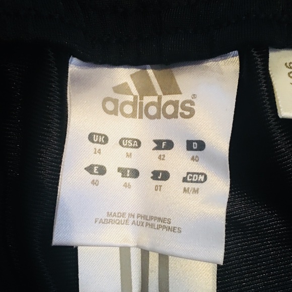 Adidas - Women’s climacool track suit. - Picture 7 of 8